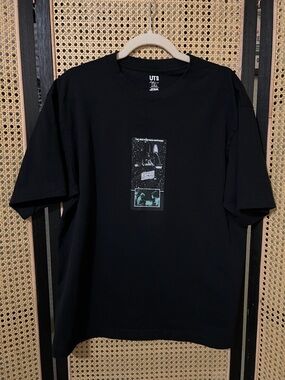 Uniqlo Star Wars Graphic Tee